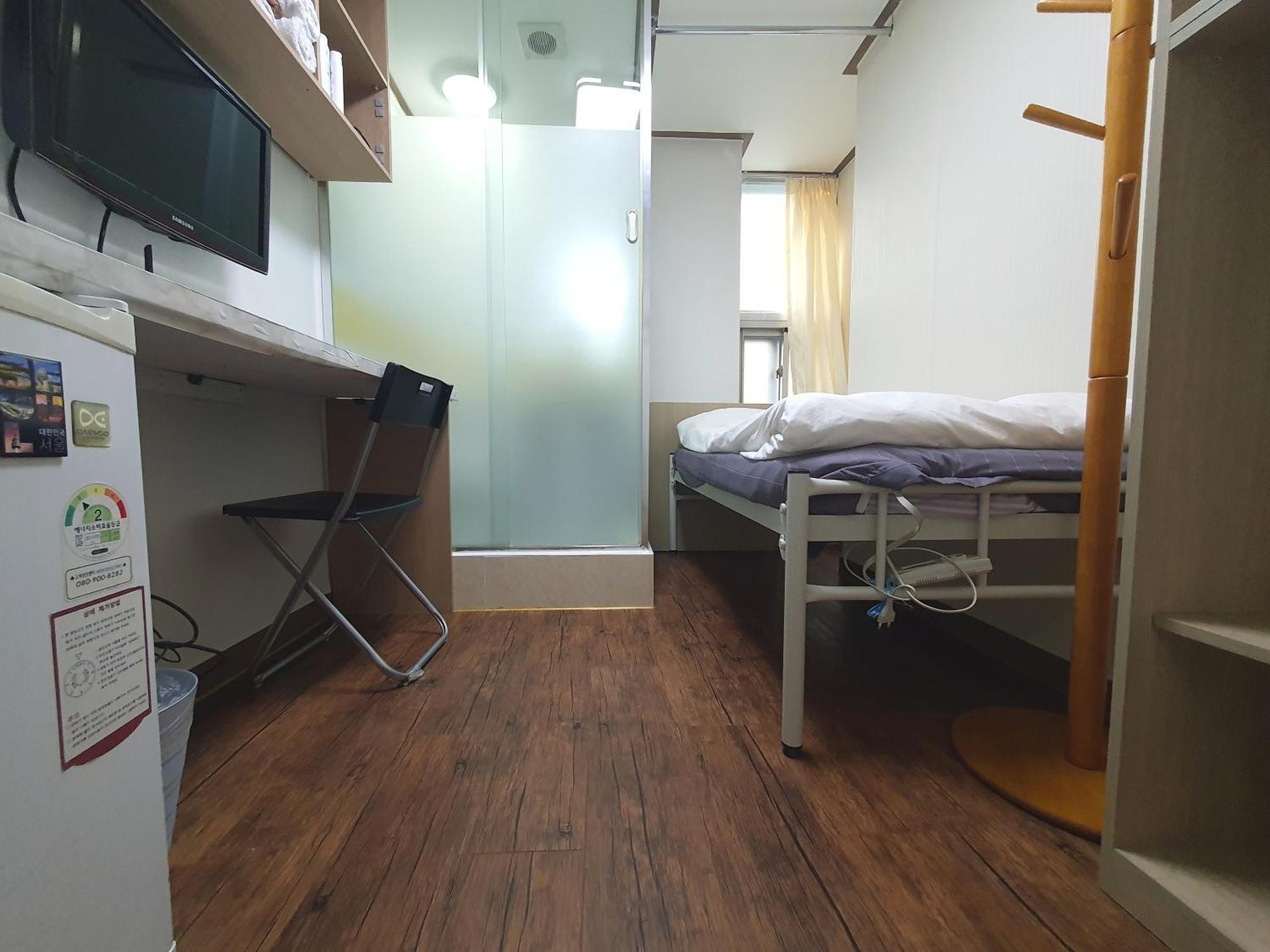 Apgujeong Home Seoul Exterior photo